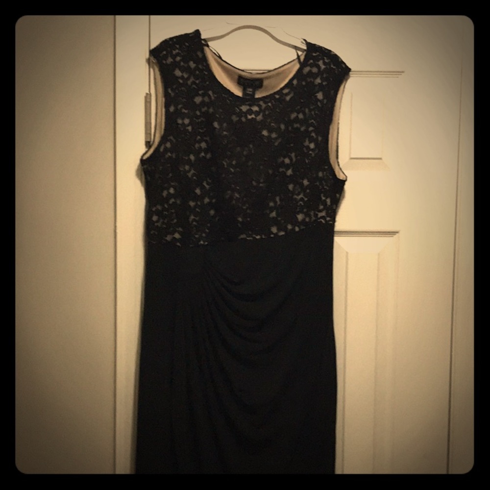 ENFOCUS WOMEN’s evening dress